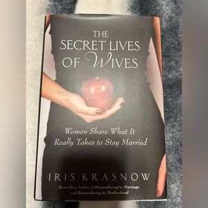 **NWT** The Secret Lives of Wives book